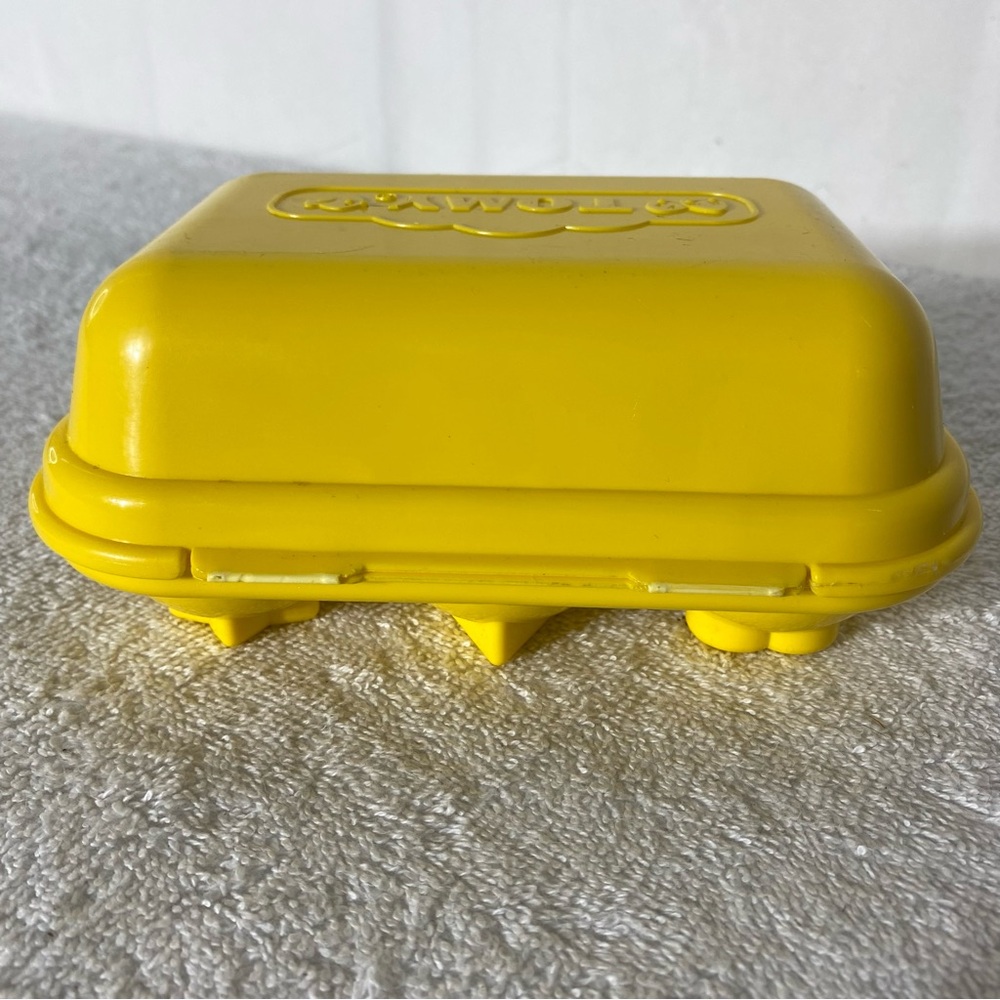 Tomy Toomies Hide & Squeak Eggs - Picture 4 of 15
